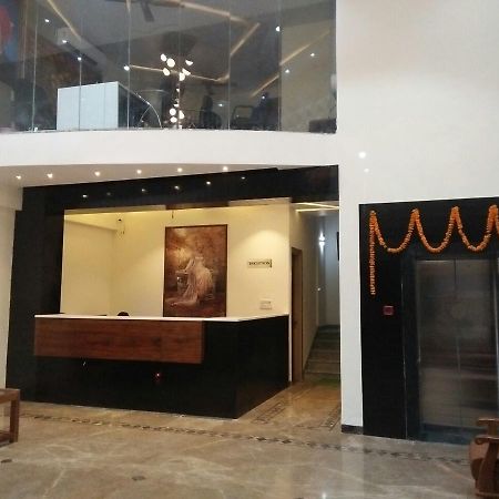 Rewa Residency Hotel Luaran gambar