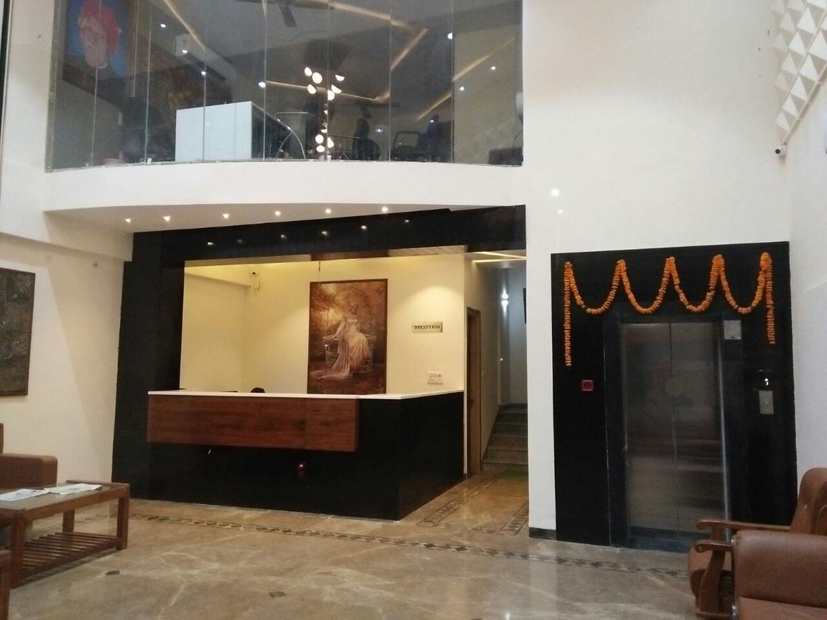 Rewa Residency Hotel Luaran gambar